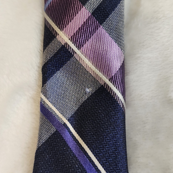 Michael Kors Navy and Purple Plaid Tie 60" - Picture 6 of 7
